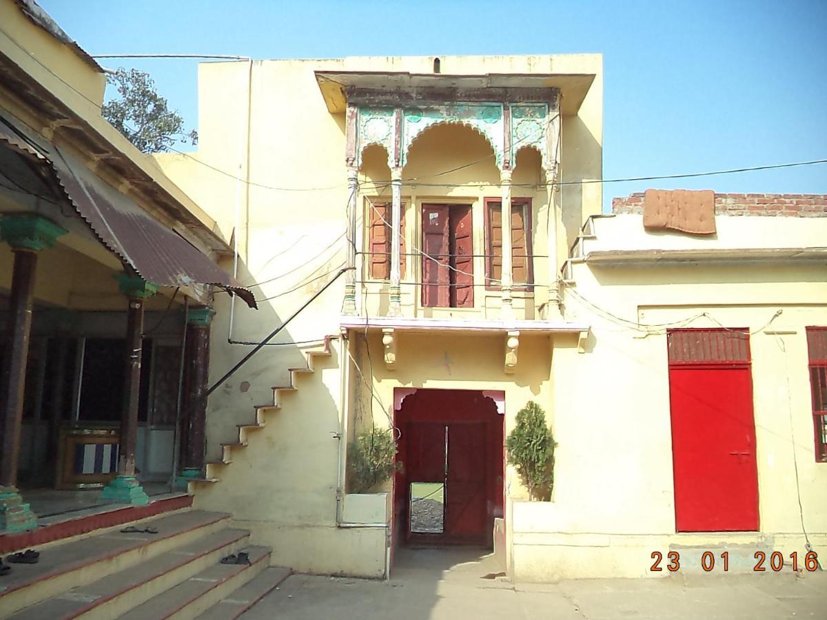 Shri Swami Sheetal Das Akhada B1-88 Assi , Near Pushkar Talab,Varanasi, Ashram Dharmshala Hotel Екстериор снимка
