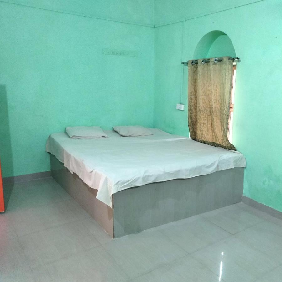 Shri Swami Sheetal Das Akhada B1-88 Assi , Near Pushkar Talab,Varanasi, Ashram Dharmshala Hotel Екстериор снимка