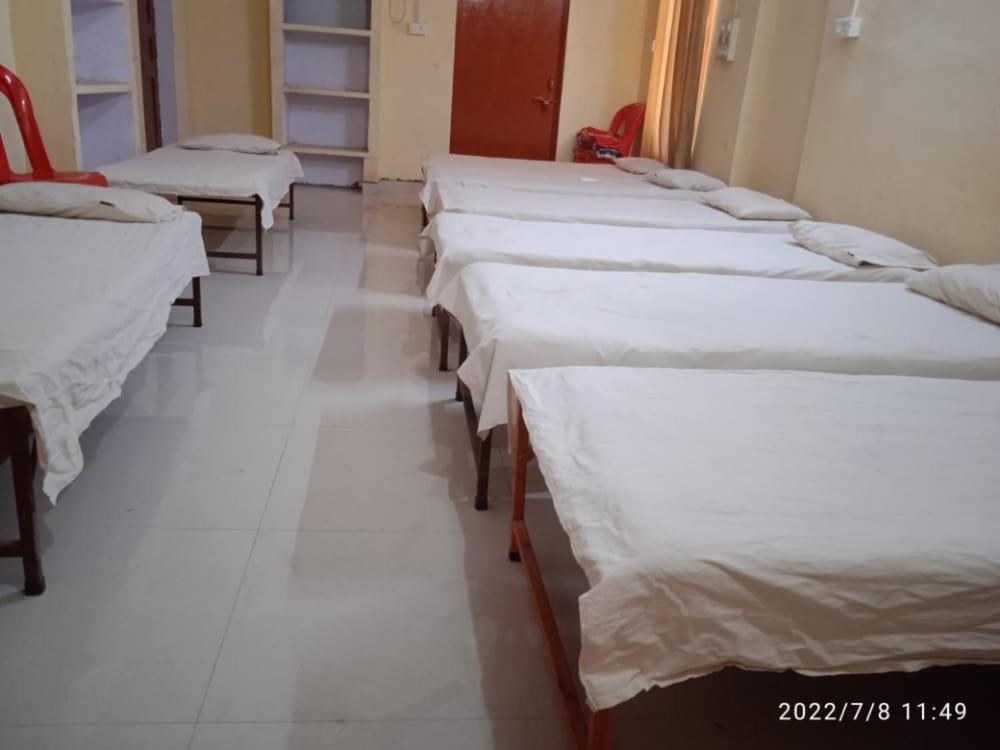 Shri Swami Sheetal Das Akhada B1-88 Assi , Near Pushkar Talab,Varanasi, Ashram Dharmshala Hotel Екстериор снимка