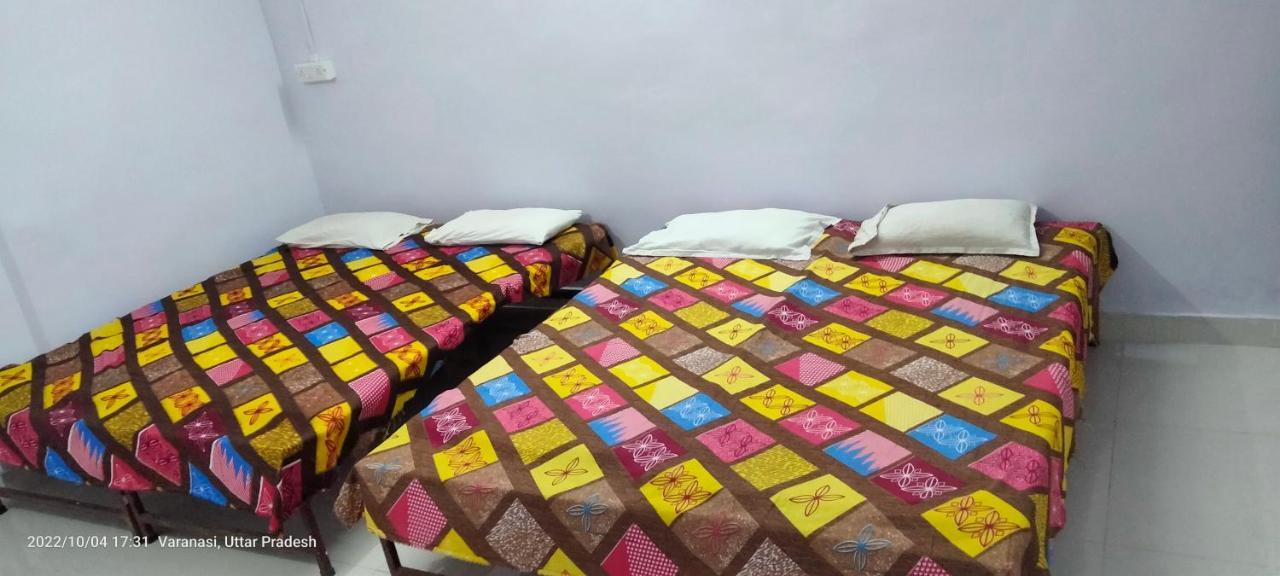 Shri Swami Sheetal Das Akhada B1-88 Assi , Near Pushkar Talab,Varanasi, Ashram Dharmshala Hotel Екстериор снимка