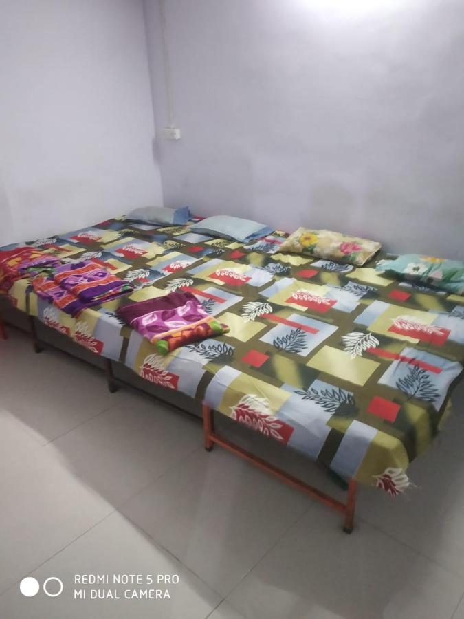 Shri Swami Sheetal Das Akhada B1-88 Assi , Near Pushkar Talab,Varanasi, Ashram Dharmshala Hotel Екстериор снимка