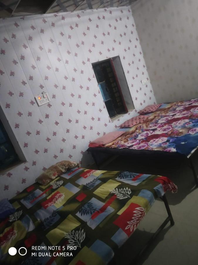 Shri Swami Sheetal Das Akhada B1-88 Assi , Near Pushkar Talab,Varanasi, Ashram Dharmshala Hotel Екстериор снимка
