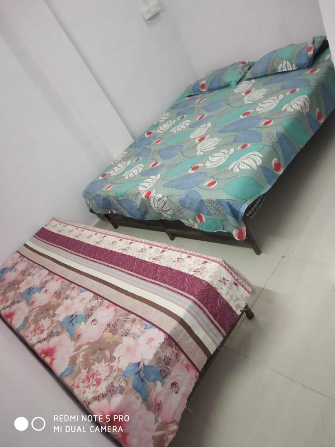 Shri Swami Sheetal Das Akhada B1-88 Assi , Near Pushkar Talab,Varanasi, Ashram Dharmshala Hotel Екстериор снимка